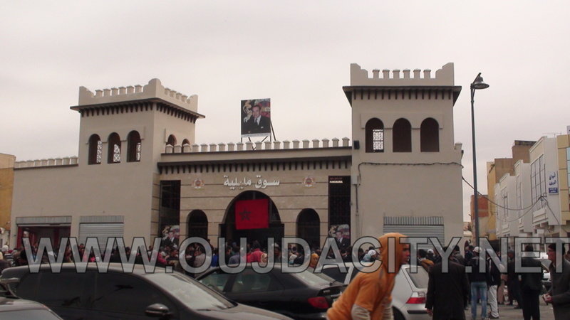 غليان كبير في اوساط التجار جراء الفصل 145 مكرر من قانون المالية VIDEO