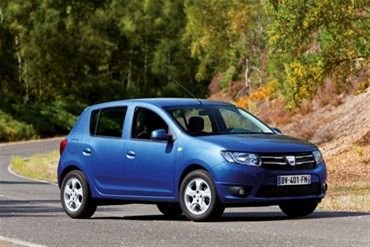Renault embauche dans son usine géante de… Tanger pour produire des Dacia Sandero