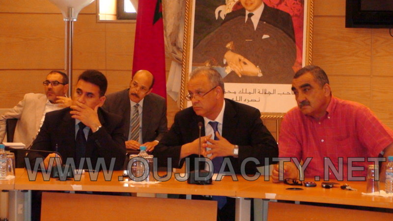 VIDEO محمد مهيدية والي الجهة الشرقية يعلن الحرب على الفراشة …لتحرير الملك العام