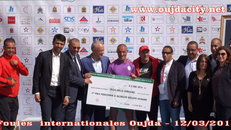 وجدة : نجاح اول تجربة رياضية من نوعها للسباق الدولي على الطريق ـ 10 كلم VIDEO