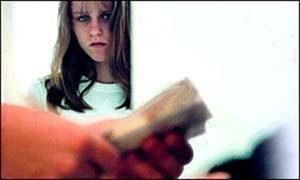 الدعارة ثالث اكبر مصدر دخل بعد المخدرات والقمار وتأثيرها السلبي على مجتمعاتنا العربية والإسلامية