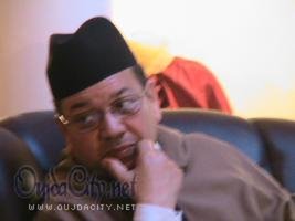 التحامل على العلماءالدكتور مصطقى بنحمزة نموذجا