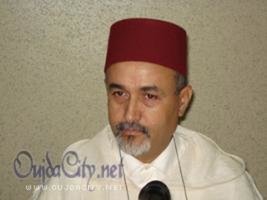 النائب الإقليمي لنيابة وجدة أنكاد يستنصح وعلينا واجب النصح
